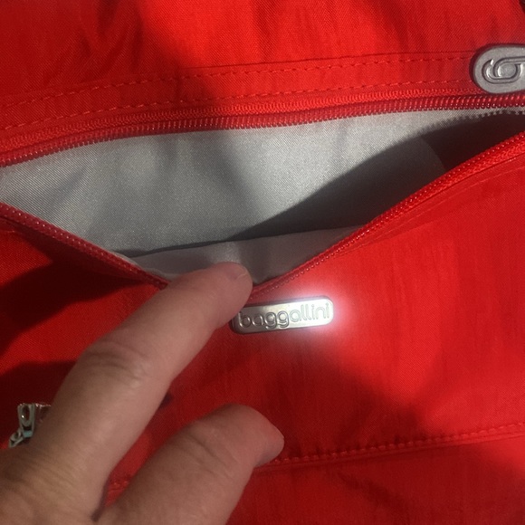 🆕❤️Baggallini, Multi-functional Crossbody Bag - Picture 4 of 9